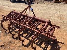 Massey Ferguson Cultivator, 2 row - picture2' - Click to enlarge