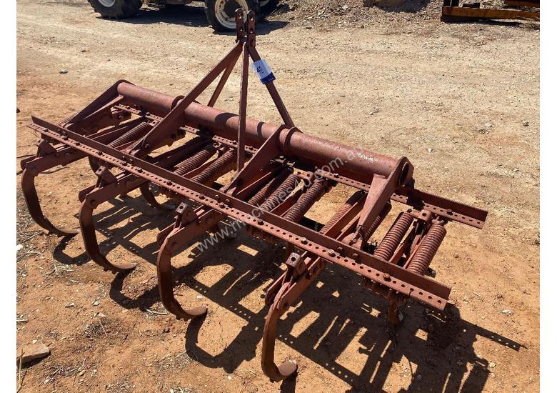 Used Massey Ferguson Massey Ferguson Cultivator 2 row Cultivator in