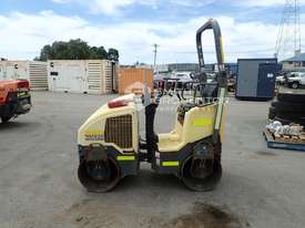2012 Wacker Neuson RD16 Vibratory Double Drum Roller - picture2' - Click to enlarge