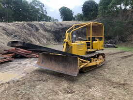 International TD8 Dozer DOZETC - picture1' - Click to enlarge