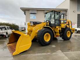 2017 Caterpillar 950M Wheel Loader  - picture0' - Click to enlarge