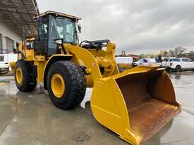 2017 Caterpillar 950M Wheel Loader  - picture0' - Click to enlarge