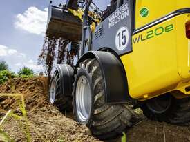WL20e Zero Emission Articulated Wheel Loader - picture2' - Click to enlarge