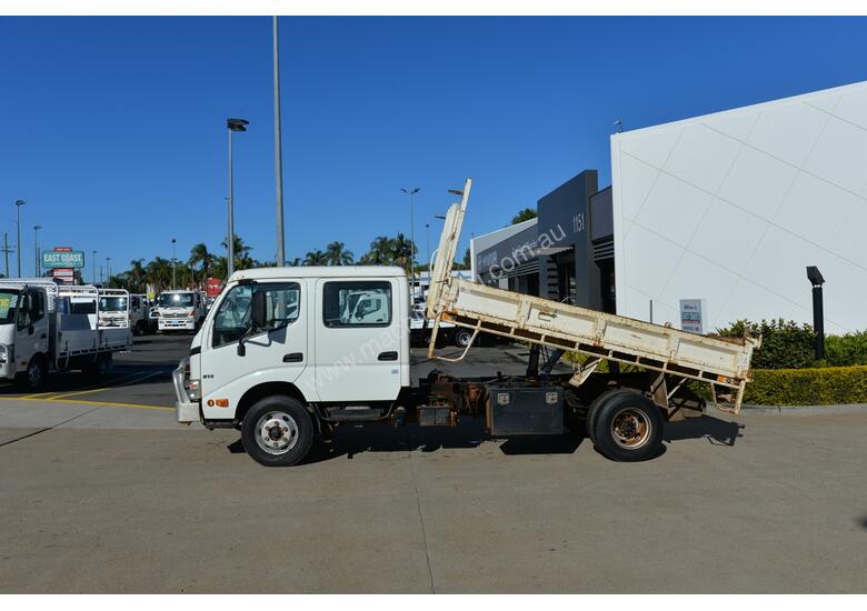caption 2009 HINO DUTRO 300 - Tipper Trucks - 816 - Dual Cab