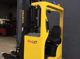 HYSTER R2.0H Electric Ride On Reach truck Refurbished & Repainted - picture1' - Click to enlarge