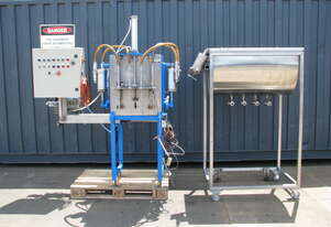 4 Head 250mL to 1L Bottle Filler Machine - Reilax