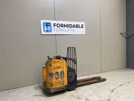 Crown PR4500 Pallet Truck Forklift - picture1' - Click to enlarge