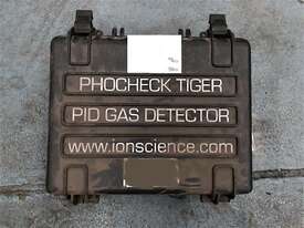 ION SCIENCE PHOCHECK TIGER GAS DETECTOR  - picture1' - Click to enlarge