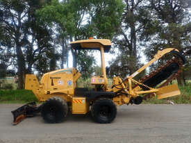 Vermeer RT650 Trencher Trenching - picture1' - Click to enlarge