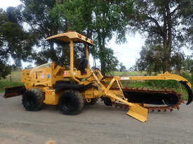 Vermeer RT650 Trencher Trenching - picture2' - Click to enlarge