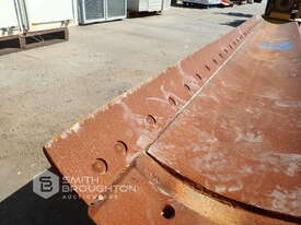 CATERPILLAR 4.3M MOULD BOARD TO SUIT 14M - picture2' - Click to enlarge