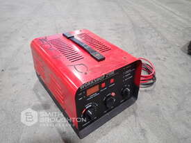 PROJECTOR WORKSHOP 2100 BATTERY CHARGER & JUMP STARTER - picture0' - Click to enlarge