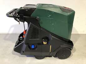 Gerni MH7P hot water pressure cleaner - picture1' - Click to enlarge