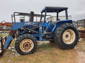 Iseki SX75 FWA Tractor with Front End Loader - picture0' - Click to enlarge