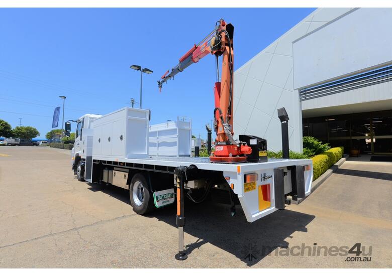 caption 2013 NISSAN UD MK 11-250 - Service Trucks - Truck Mounted Crane - Tray Truck