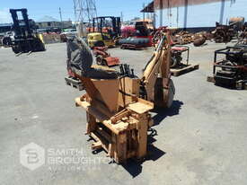 HYDRAULIC BACKHOE ATTACHMENT - picture1' - Click to enlarge