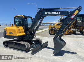 Hyundai HX55 Excavator - picture0' - Click to enlarge