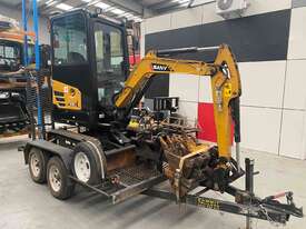 excavator /trailer - picture0' - Click to enlarge