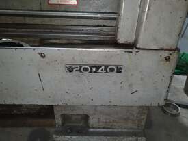 Used IKEGIA Lathe 20 x 40 - picture1' - Click to enlarge
