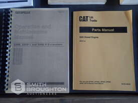 ASSORTED CATERPILLAR PARTS & OPERATIONS MANUALS - picture0' - Click to enlarge