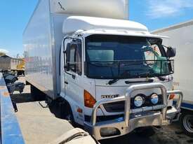 Hino FG - picture0' - Click to enlarge