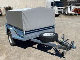 Trailers 2000 Canvas Covered - picture0' - Click to enlarge