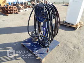 HOSE REEL & PUMP - picture0' - Click to enlarge