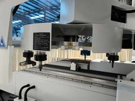 New KDT CNC Router - picture2' - Click to enlarge