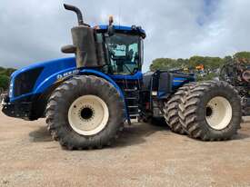 New Holland T9.645 Tractor - picture0' - Click to enlarge