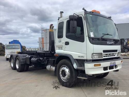 2002 Isuzu FVZ