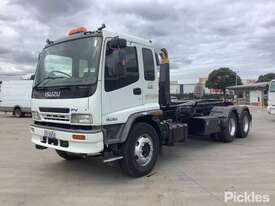 2002 Isuzu FVZ - picture0' - Click to enlarge