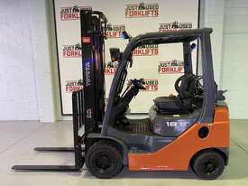 2013 TOYOTA 32-8FG18 LPG GAS FORKLIFT 2 STAGE 3700 V CLEAR VIEW MAST   - picture0' - Click to enlarge