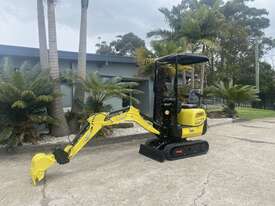 New Hyload HX10 Mini Excavator  - picture2' - Click to enlarge