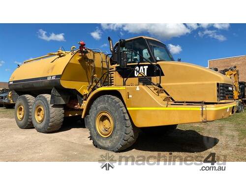 Caterpillar 740