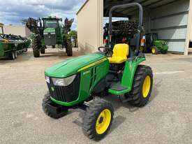 John Deere 3038E - picture1' - Click to enlarge