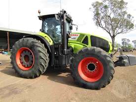 Claas Axion 950 - picture2' - Click to enlarge