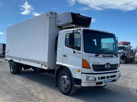 Hino FG - picture0' - Click to enlarge