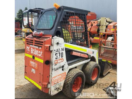 Bobcat S70 Wheeled Skidsteer, Bucket