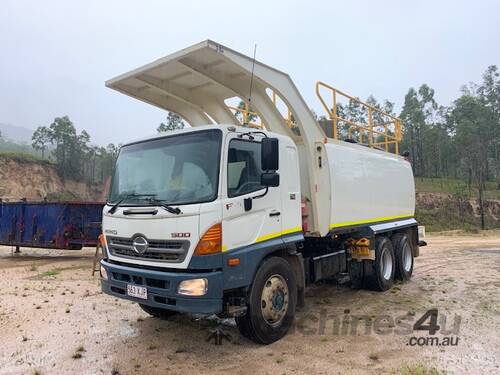 2010 HINO FM500 Tandem Water Truck 