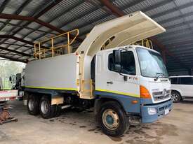 2010 HINO FM500 Tandem Water Truck  - picture1' - Click to enlarge