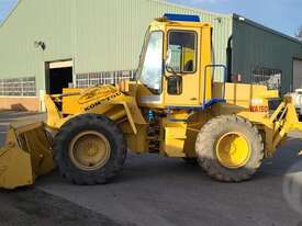 Komatsu WA150 - picture2' - Click to enlarge