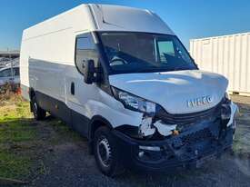 Iveco Daily Freight Carrier - picture0' - Click to enlarge