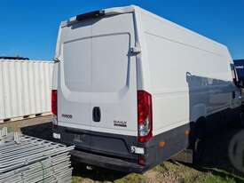 Iveco Daily Freight Carrier - picture0' - Click to enlarge