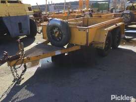 2007 Unknown 8x5 Tandem Axle Box Trailer - picture1' - Click to enlarge