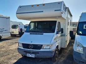 Winnebago Mercedes Leisure Seeker - picture2' - Click to enlarge