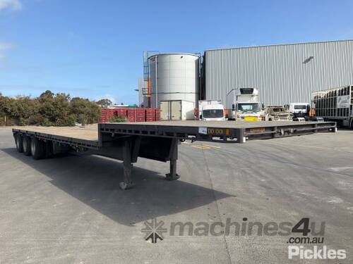 2004 Maxitrans ST3 Tri Axle Drop Deck Trailer