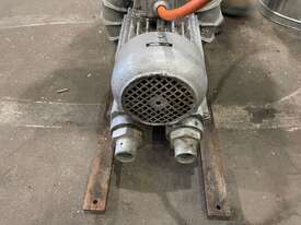 Vacumm Pump - German Made - Rietschle - picture0' - Click to enlarge