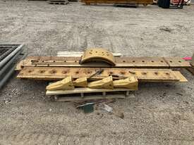 1 x Pallet of Cutting Edges - picture0' - Click to enlarge