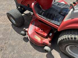 Case IH DX18 Subcompact With Mid-Mount Mower - picture1' - Click to enlarge