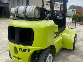 CLARK 4.5T LPG Forklift - picture1' - Click to enlarge